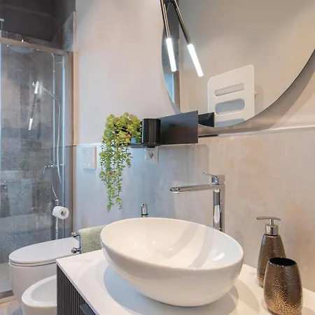 Le Lingotto By Toh Solution * Turín